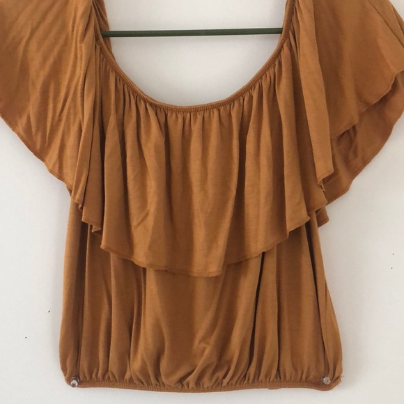 Mustard Crop top - Picture 2 of 2